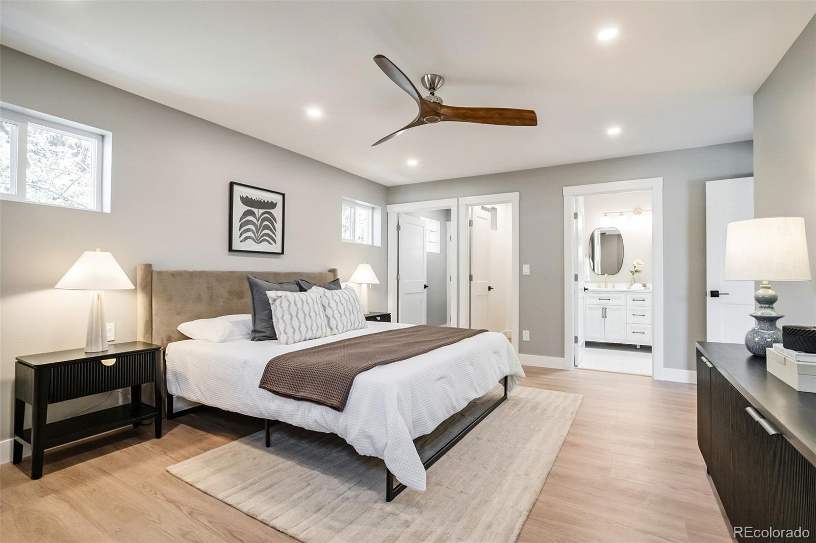 MLS Image #16 for 2323 n niagara street,denver, Colorado