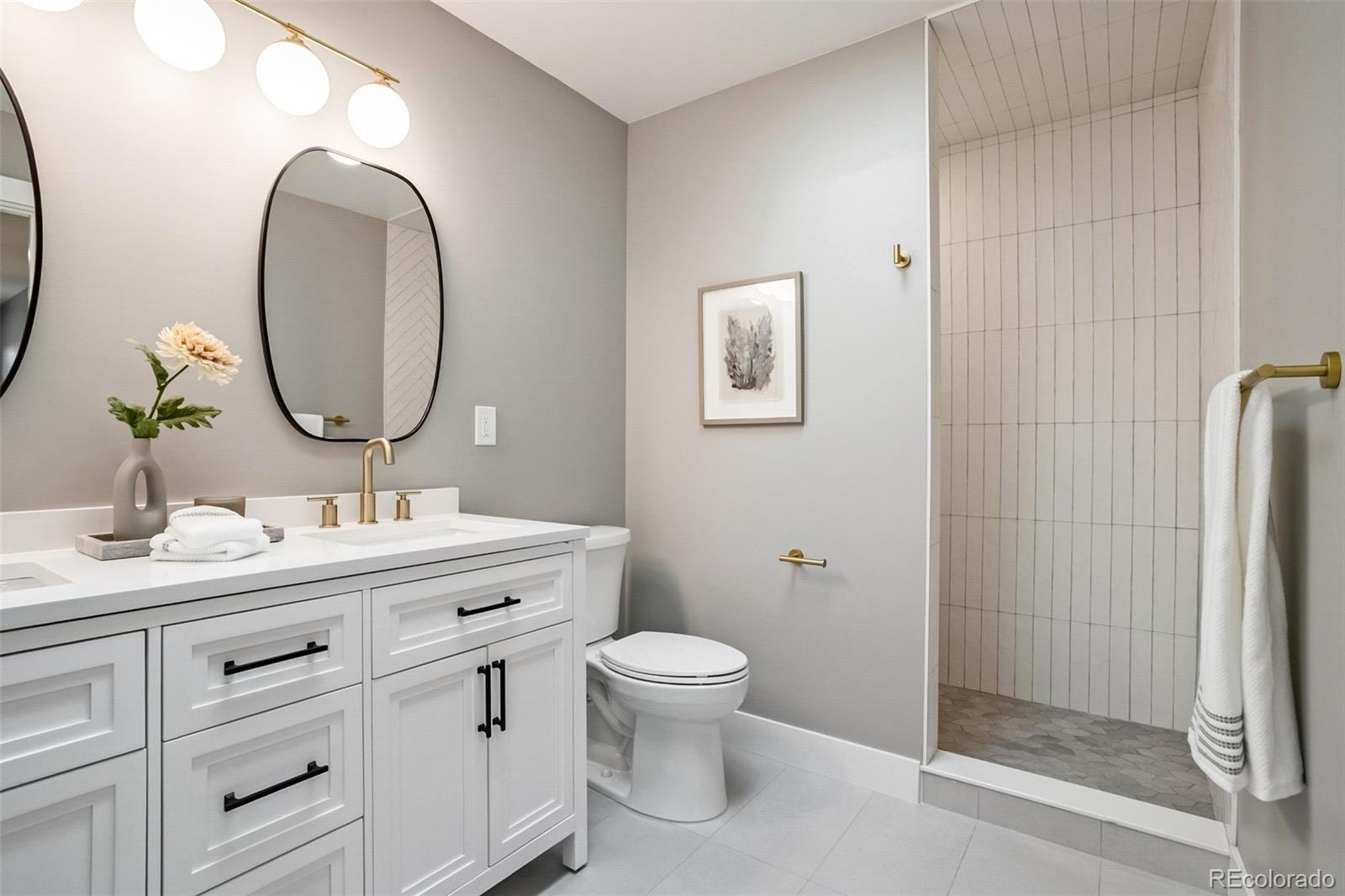 MLS Image #23 for 2323 n niagara street,denver, Colorado