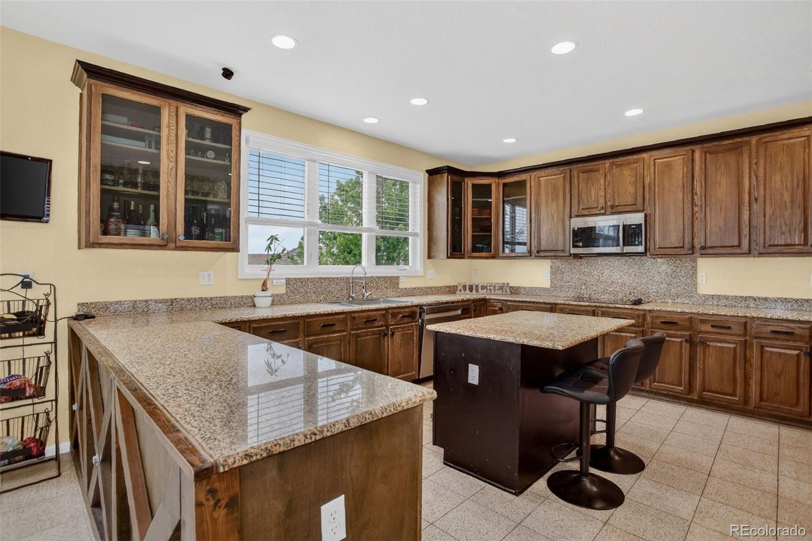 MLS Image #9 for 6103 s kalispell street,aurora, Colorado