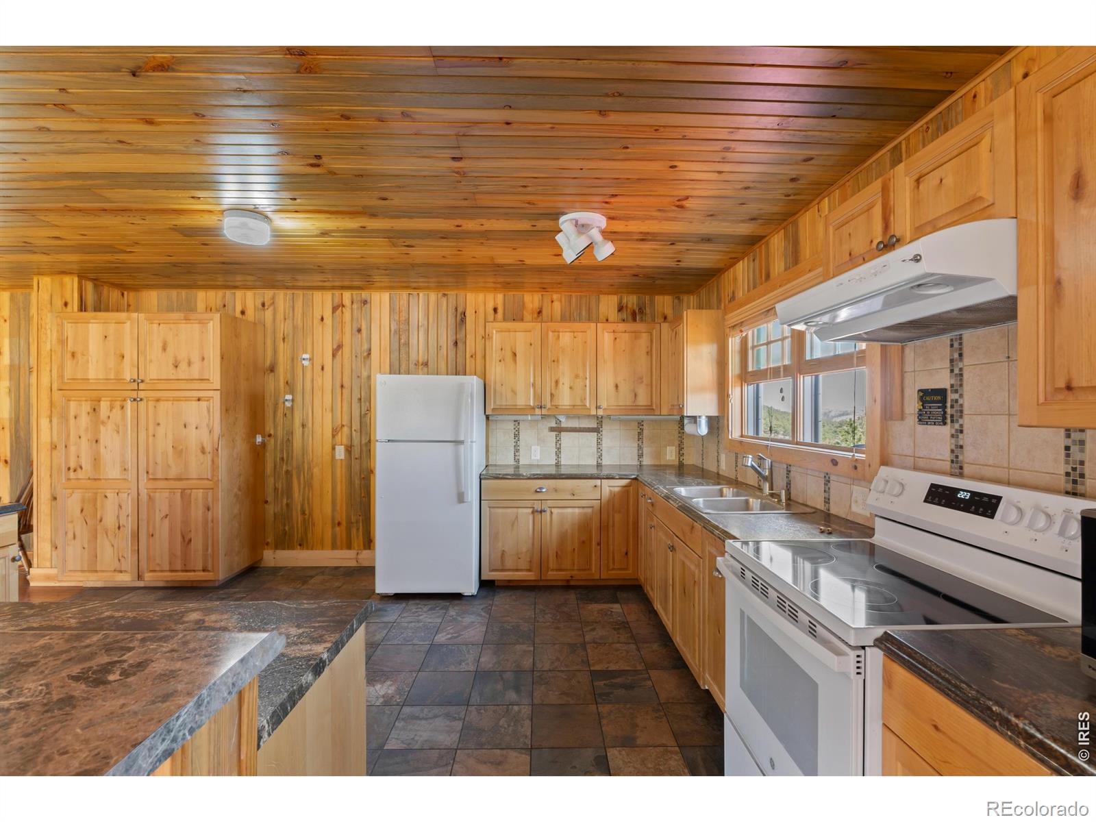 MLS Image #13 for 2515  davis ranch road,bellvue, Colorado