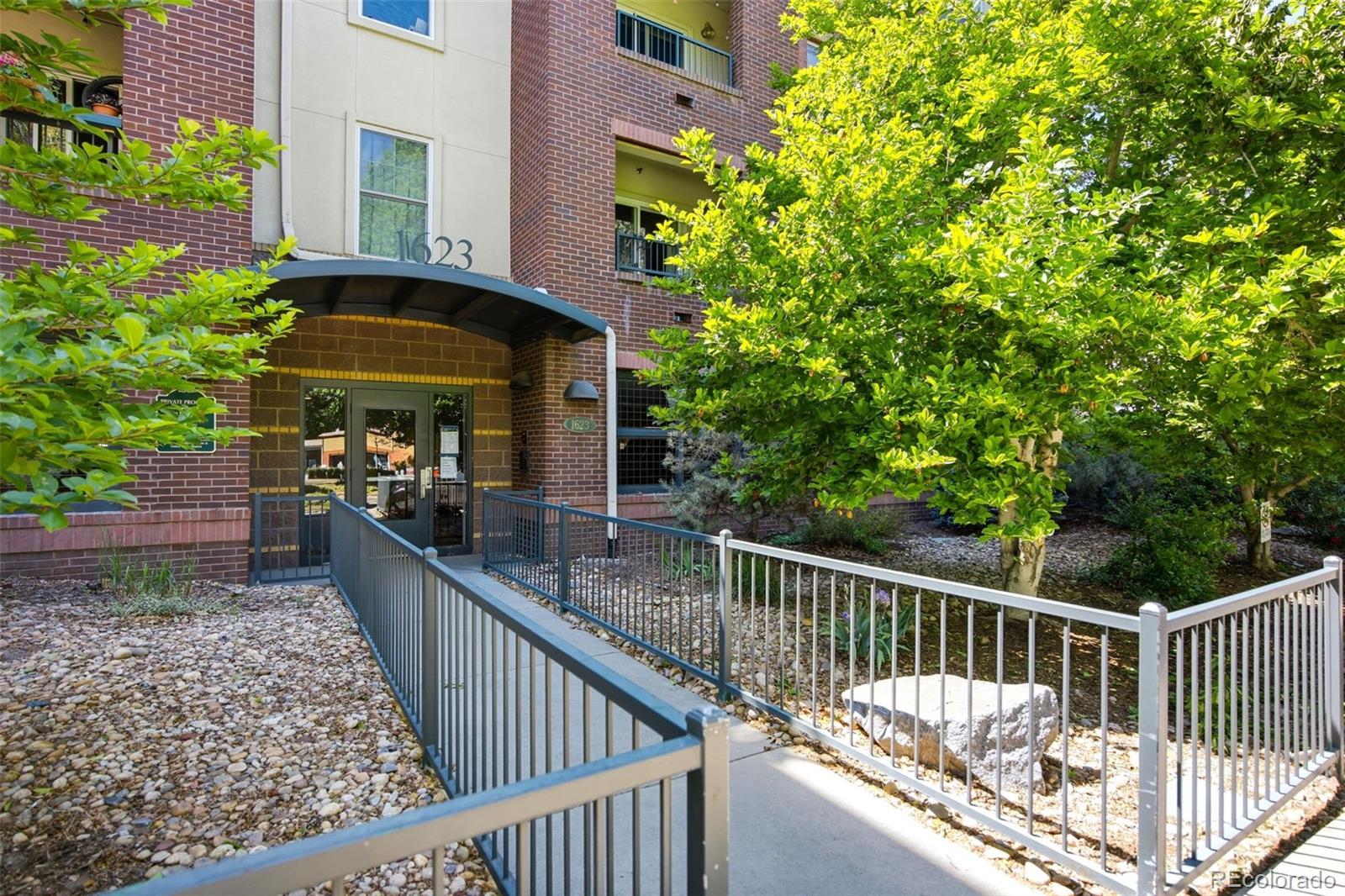MLS Image #18 for 1623  saint paul street,denver, Colorado