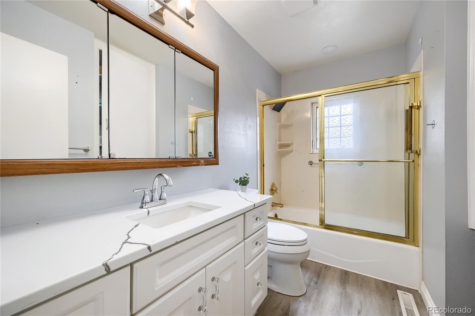 MLS Image #13 for 3130 e la salle street,colorado springs, Colorado