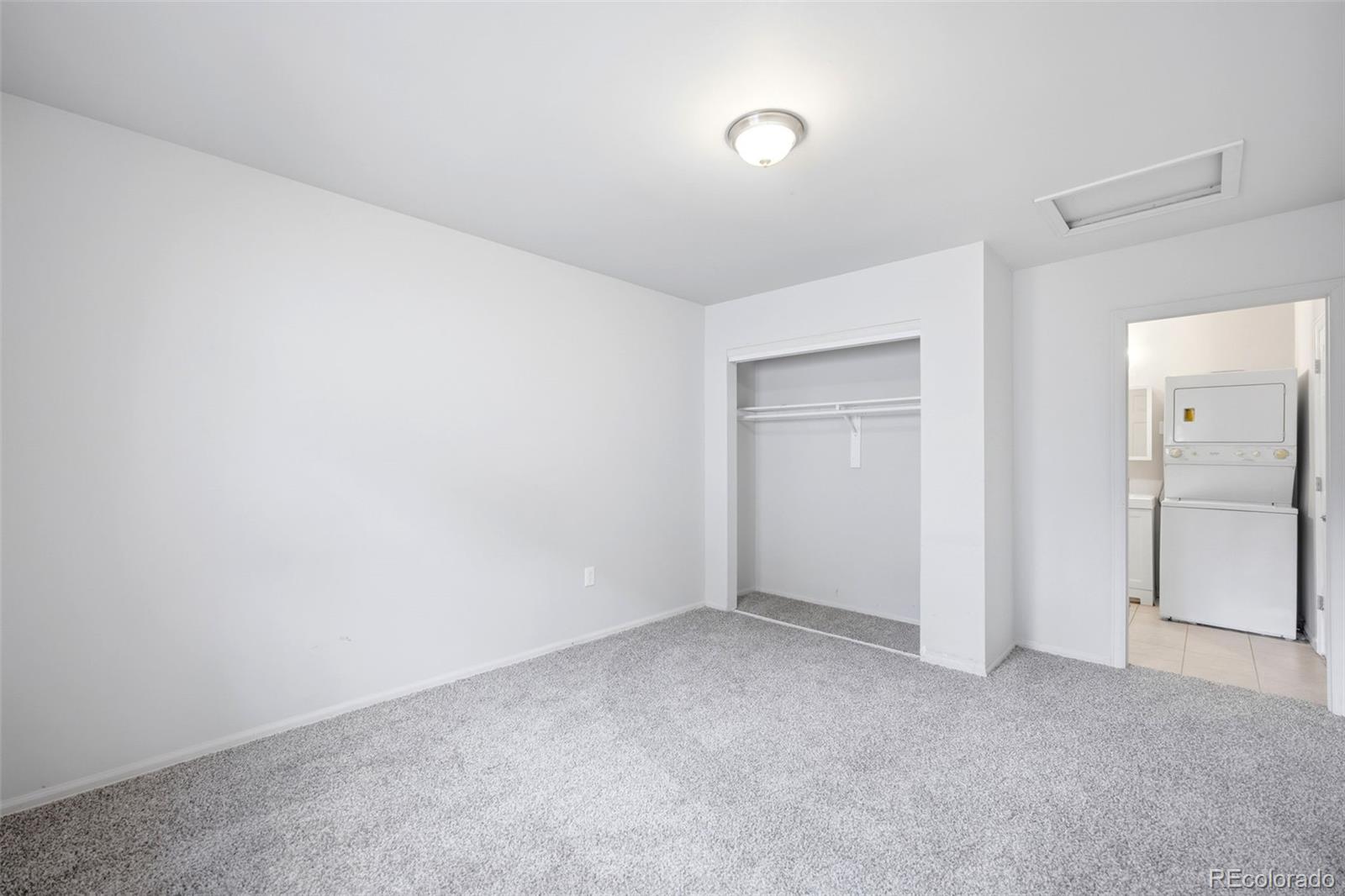 MLS Image #17 for 1800 s vrain street,denver, Colorado