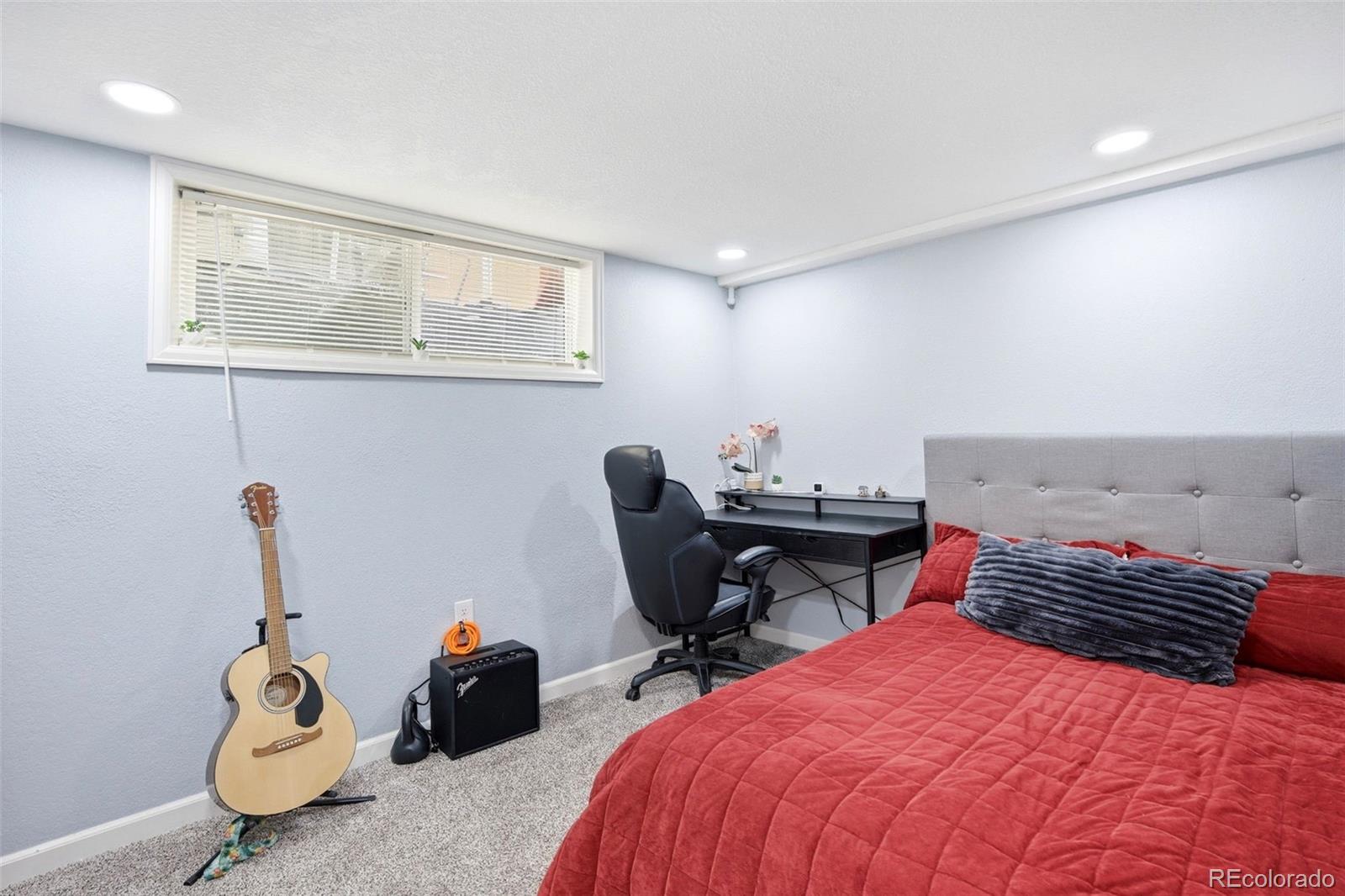 MLS Image #29 for 1800 s vrain street,denver, Colorado