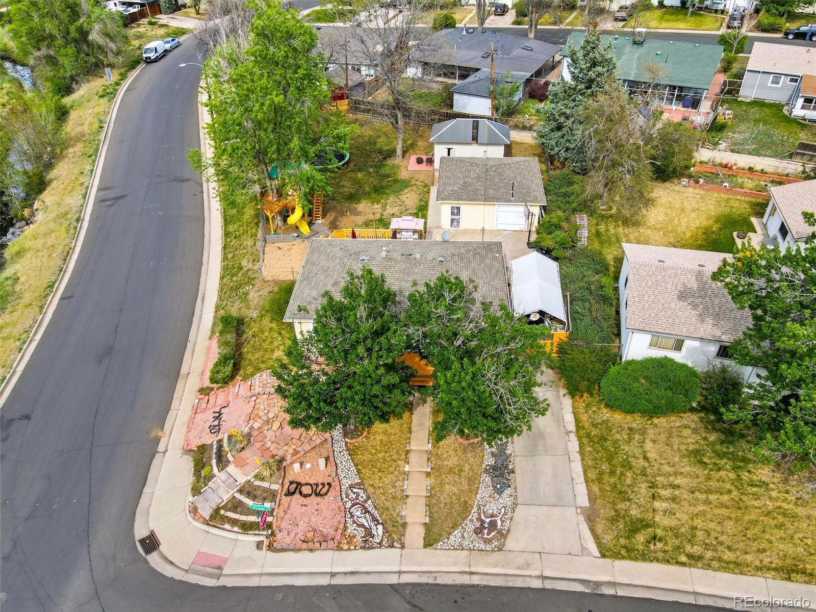 MLS Image #7 for 1800 s vrain street,denver, Colorado