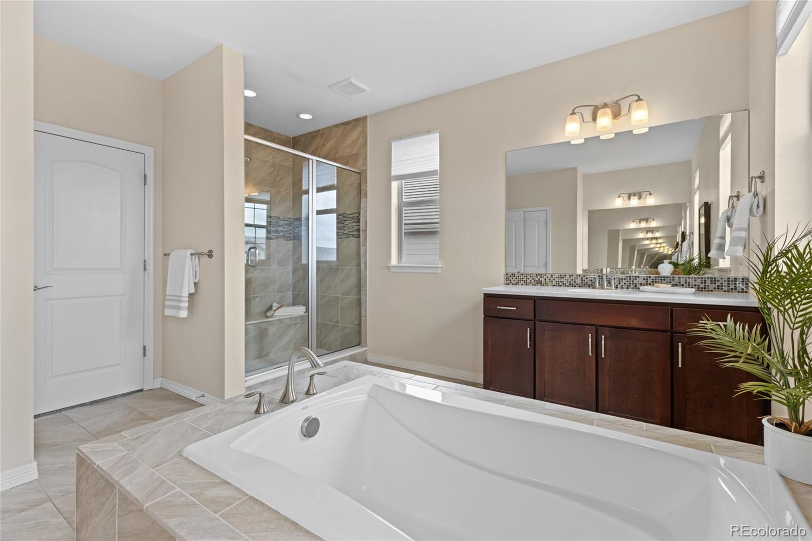 MLS Image #30 for 16006  swan mountain drive,broomfield, Colorado
