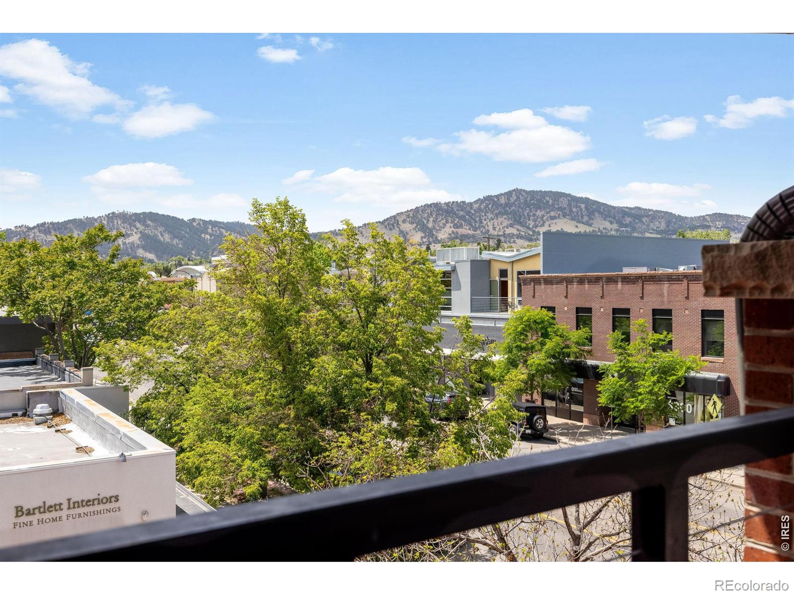 MLS Image #13 for 2034  pearl street,boulder, Colorado