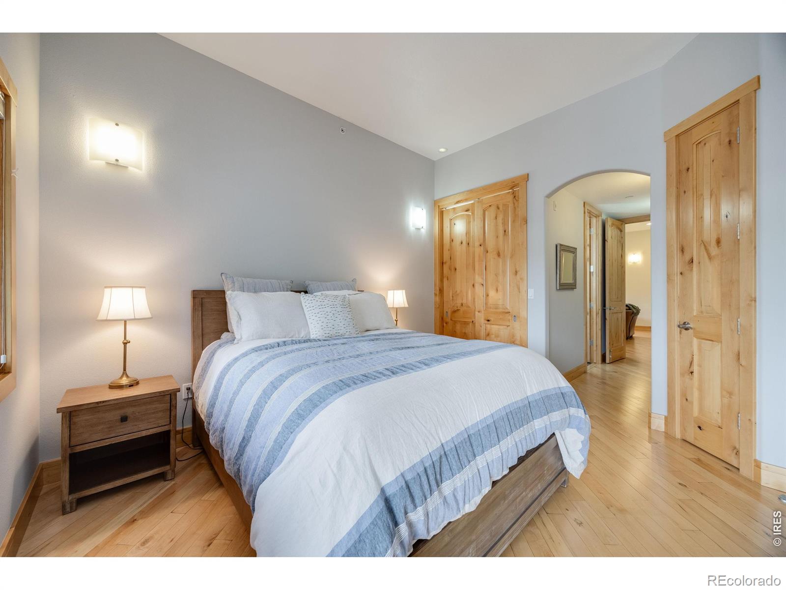 MLS Image #31 for 2034  pearl street,boulder, Colorado
