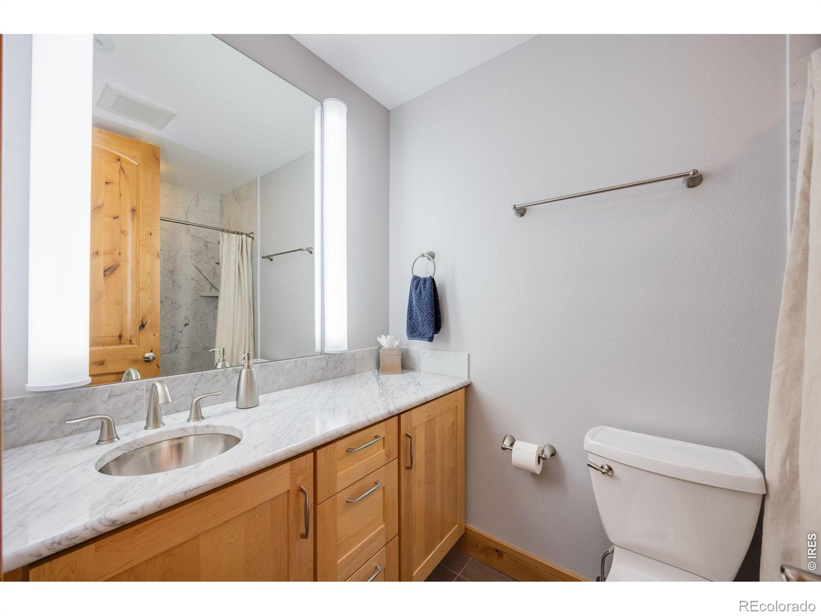 MLS Image #32 for 2034  pearl street,boulder, Colorado