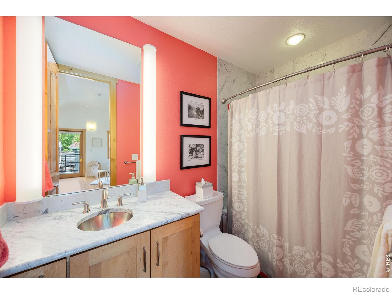 MLS Image #36 for 2034  pearl street,boulder, Colorado