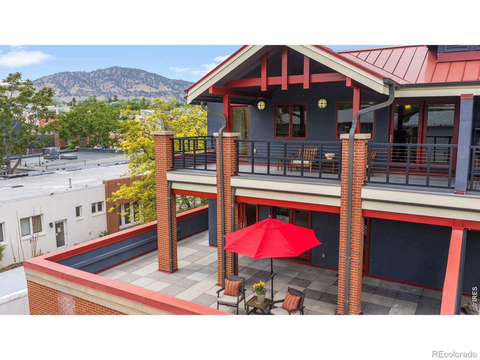 MLS Image #37 for 2034  pearl street,boulder, Colorado