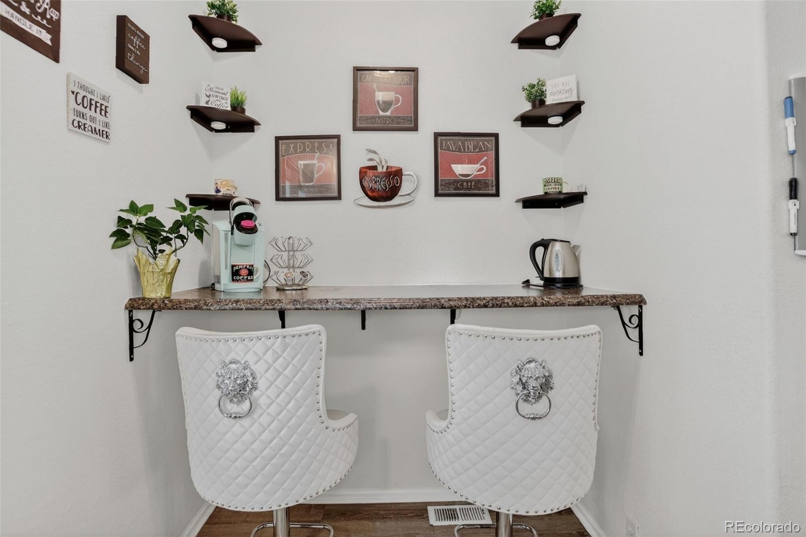 MLS Image #21 for 2116  creekridge point,colorado springs, Colorado