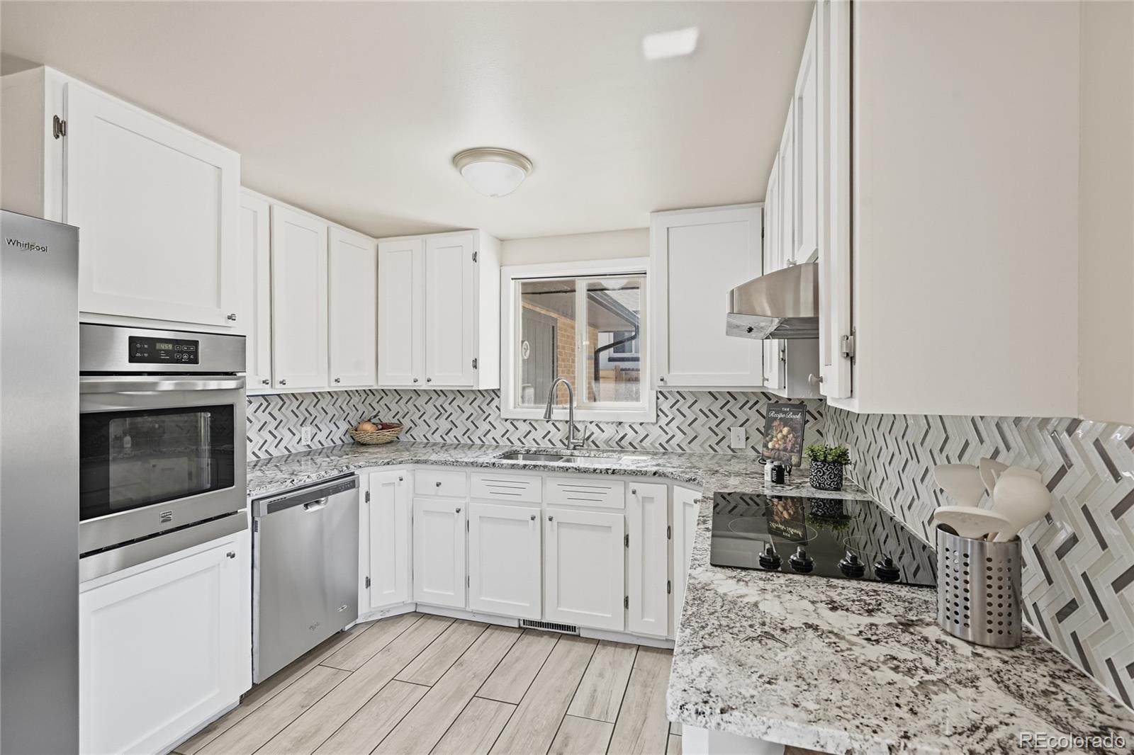 MLS Image #8 for 10685 w 47th avenue,wheat ridge, Colorado