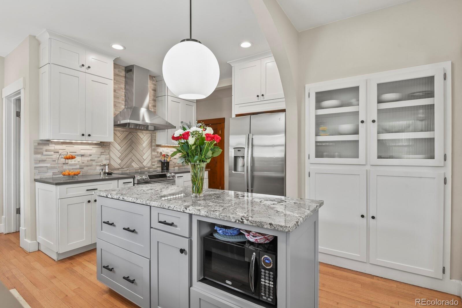 MLS Image #15 for 912 n corona street,colorado springs, Colorado