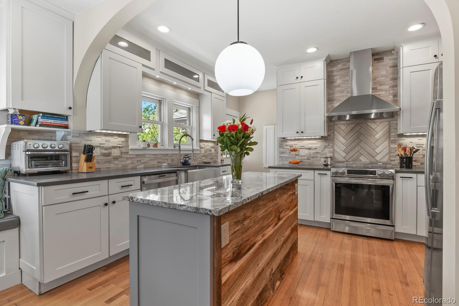 MLS Image #18 for 912 n corona street,colorado springs, Colorado