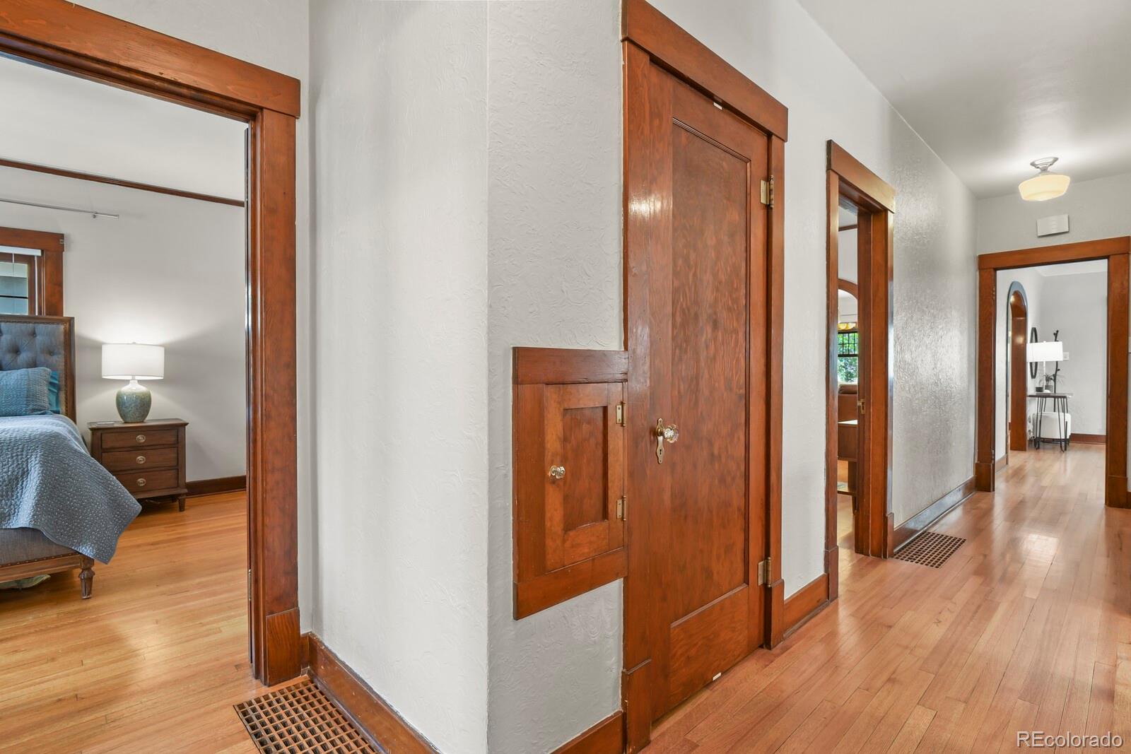 MLS Image #27 for 912 n corona street,colorado springs, Colorado