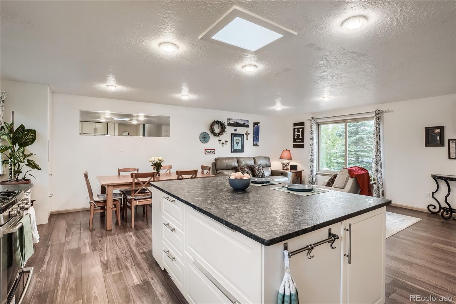 MLS Image #12 for 3322 s granby street,aurora, Colorado