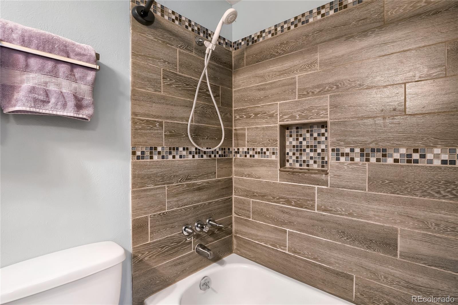 MLS Image #21 for 3322 s granby street,aurora, Colorado