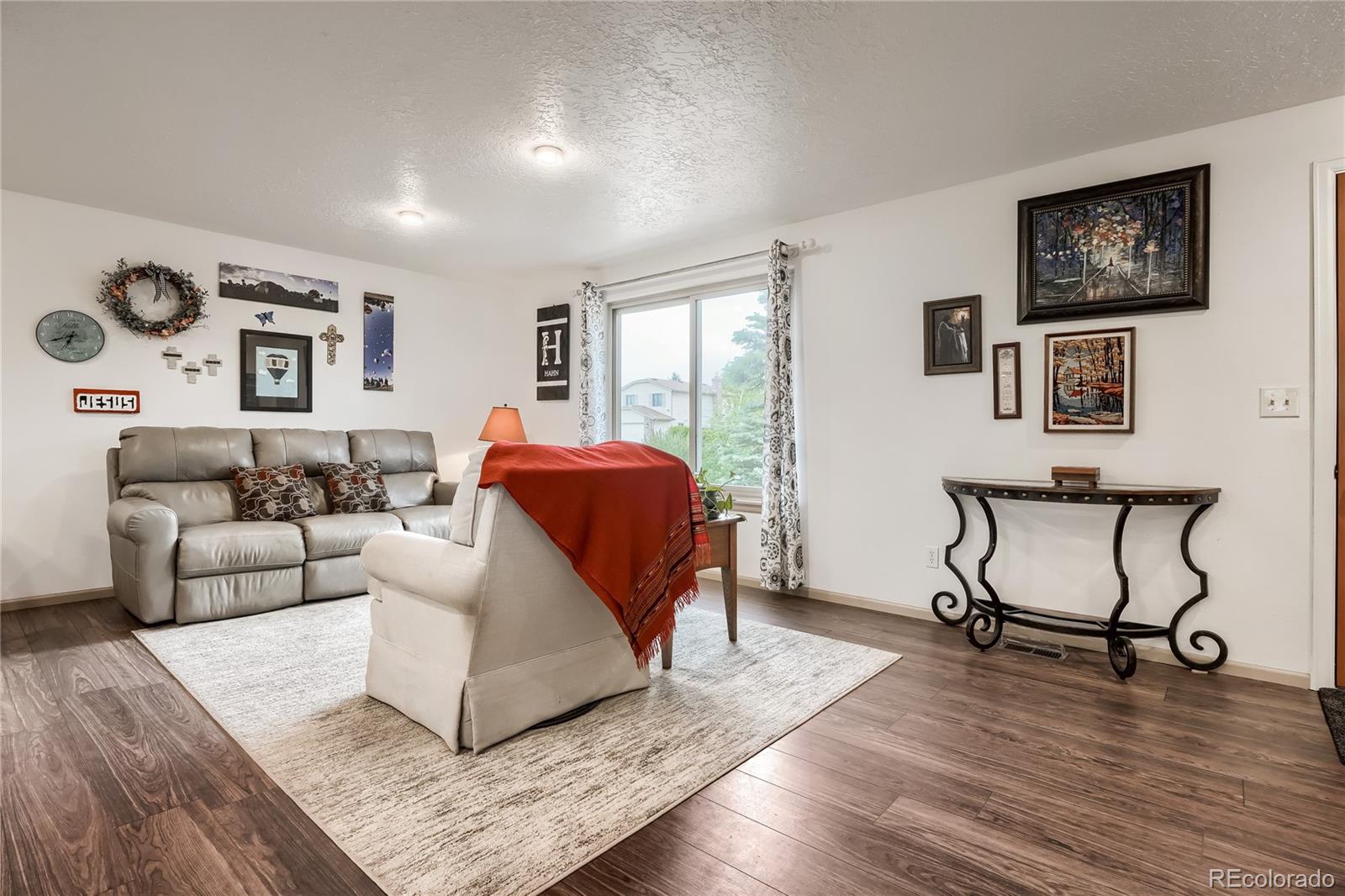 MLS Image #3 for 3322 s granby street,aurora, Colorado