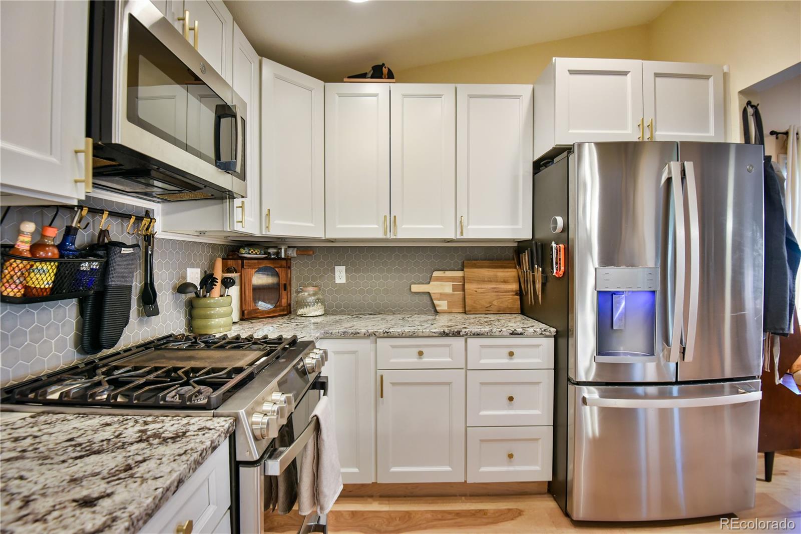 MLS Image #12 for 9661 w dumbarton place,littleton, Colorado