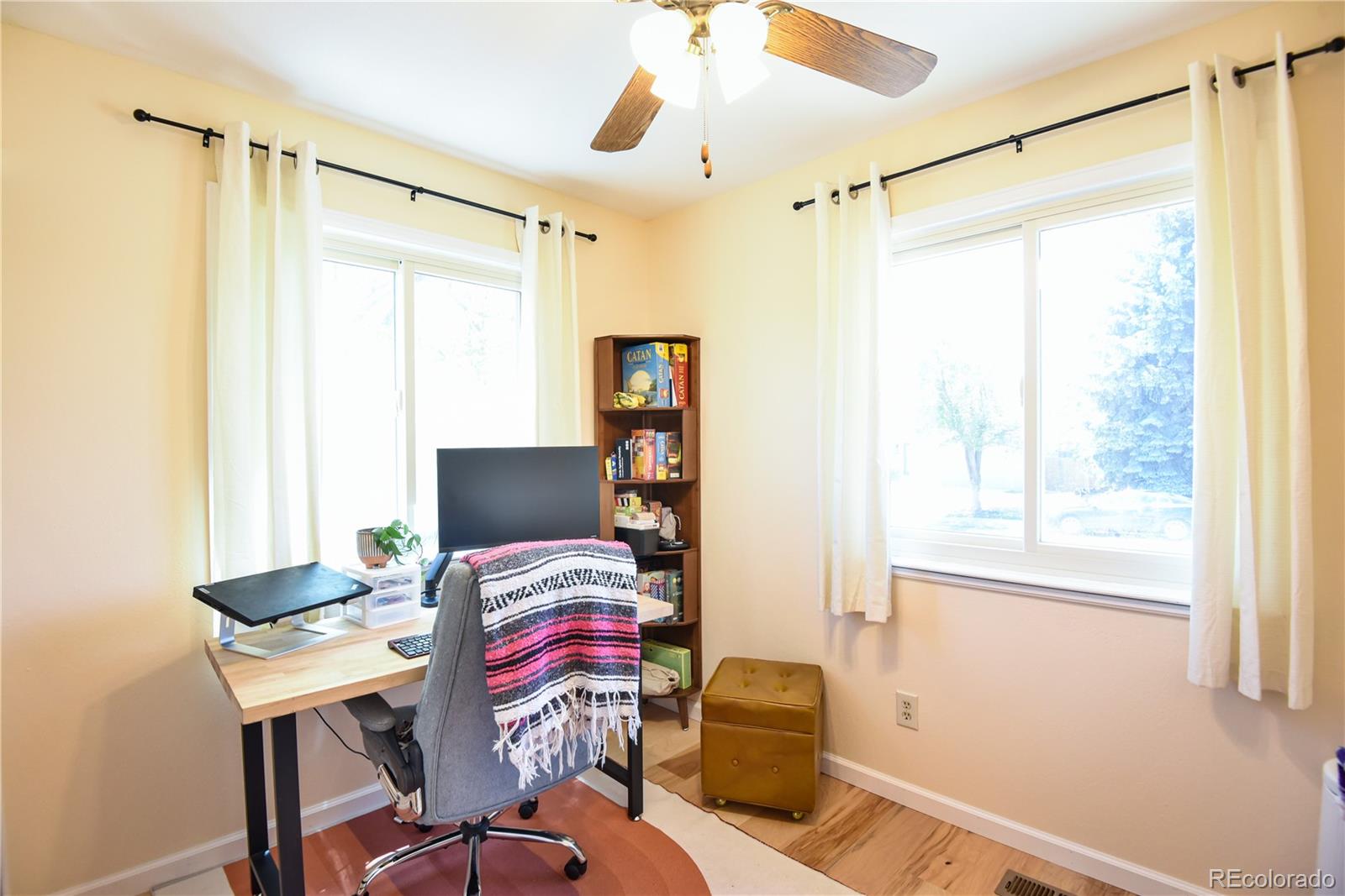 MLS Image #16 for 9661 w dumbarton place,littleton, Colorado