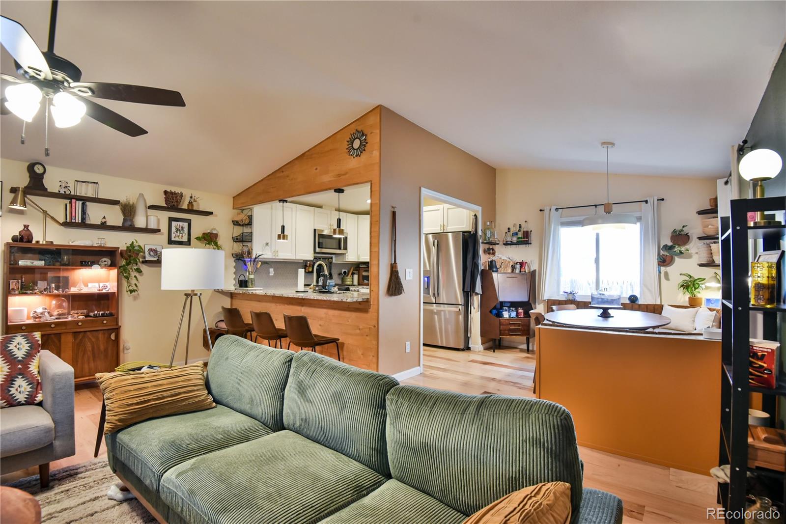 MLS Image #9 for 9661 w dumbarton place,littleton, Colorado