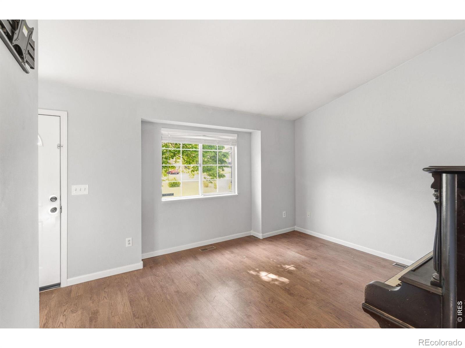 MLS Image #4 for 3300  rio grande avenue,evans, Colorado
