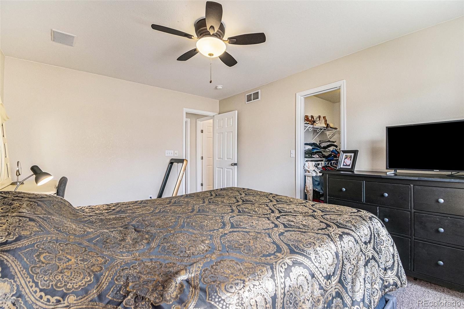 MLS Image #16 for 5890  ceylon street,denver, Colorado