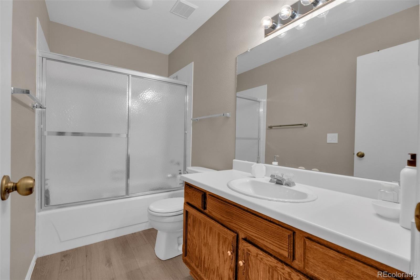 MLS Image #18 for 1326  northridge road,highlands ranch, Colorado