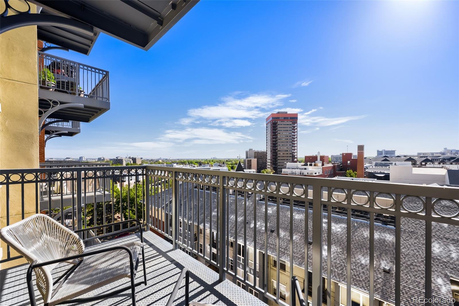MLS Image #10 for 1950 n logan street 807,denver, Colorado