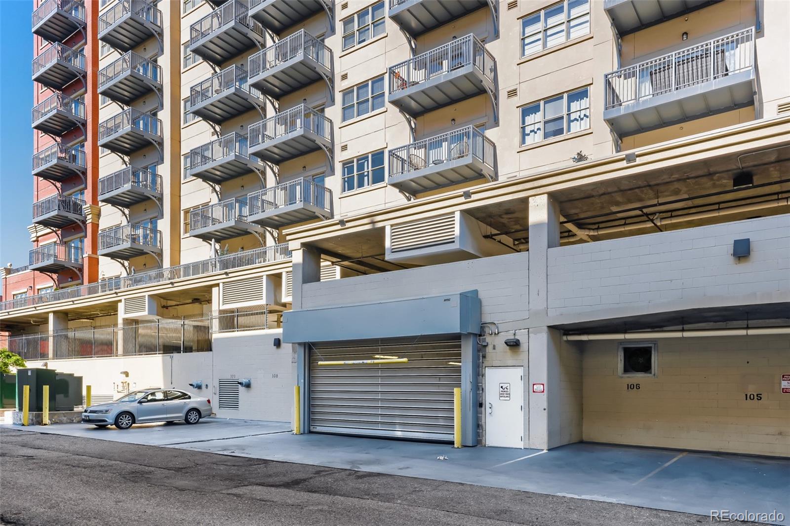 MLS Image #13 for 1950 n logan street 807,denver, Colorado