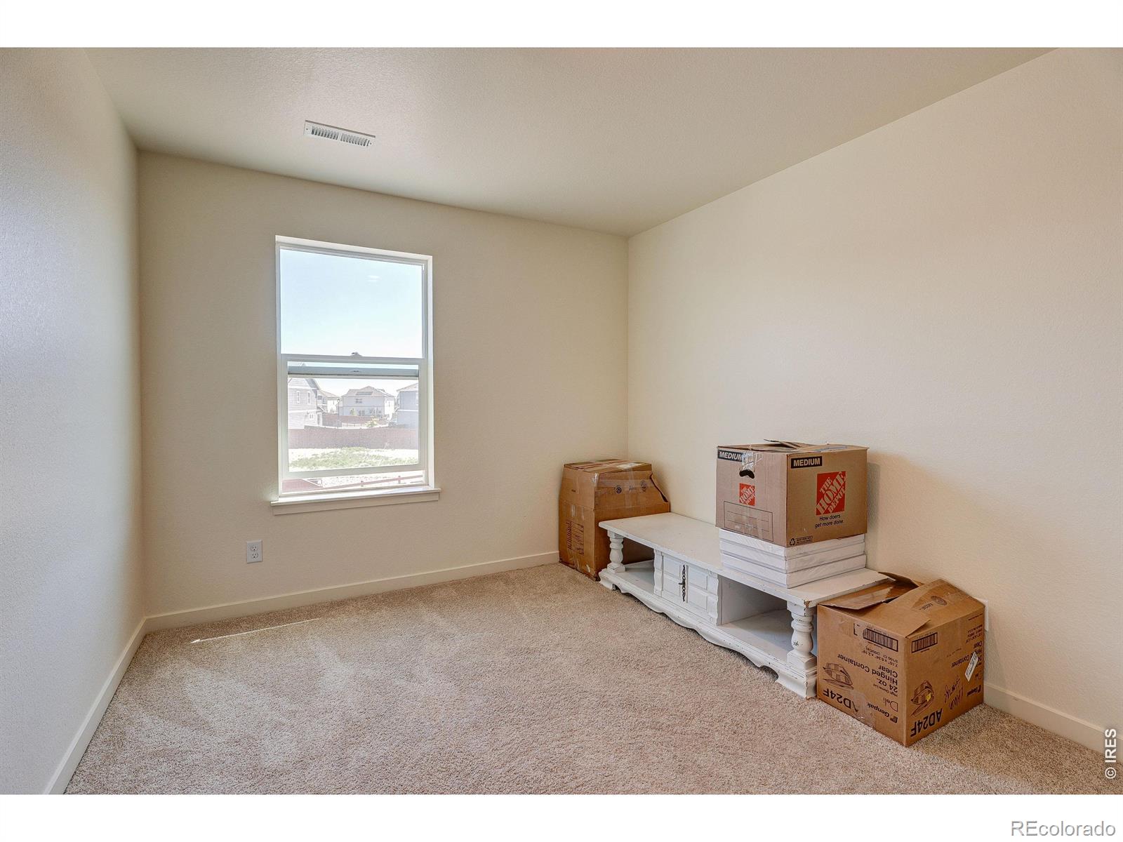 MLS Image #19 for 2744  wren drive,johnstown, Colorado