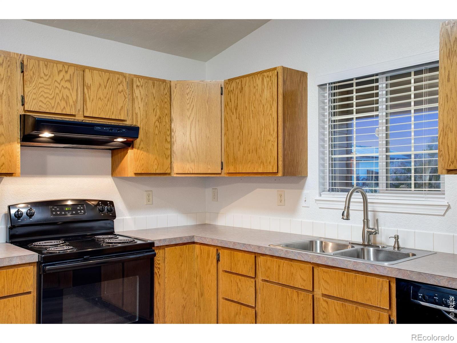 MLS Image #9 for 2700  haven court,evans, Colorado