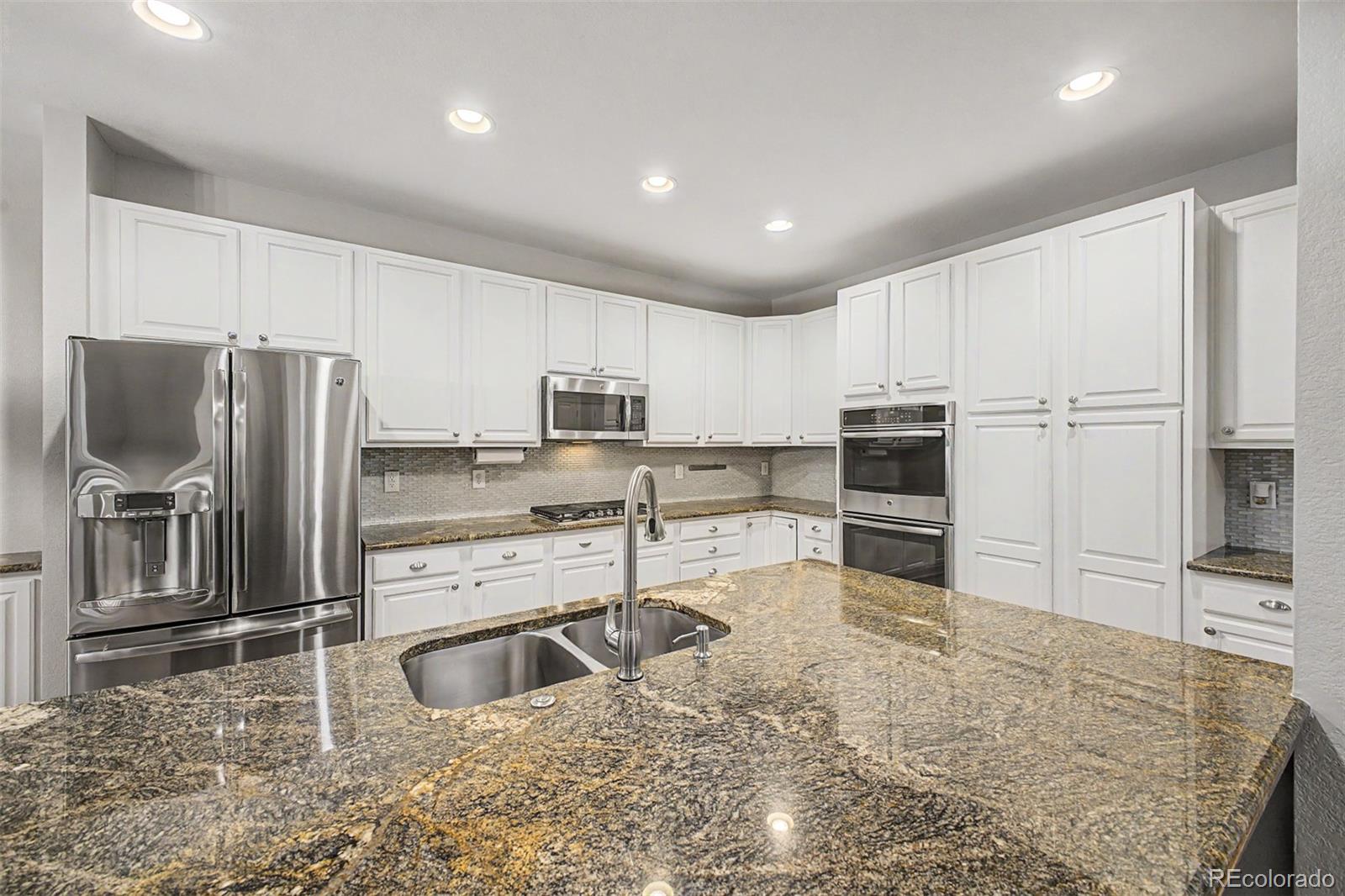 MLS Image #5 for 6934 s fultondale circle,aurora, Colorado