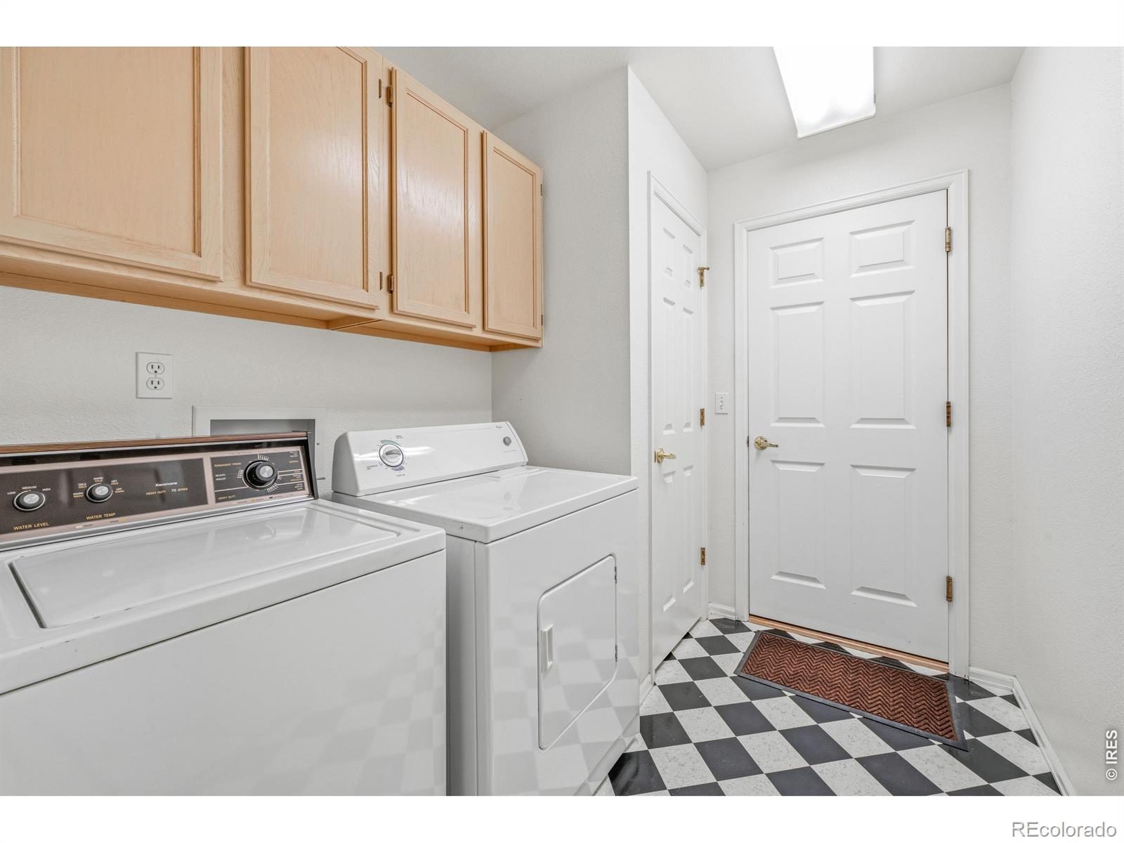 MLS Image #22 for 1529  16th place,longmont, Colorado