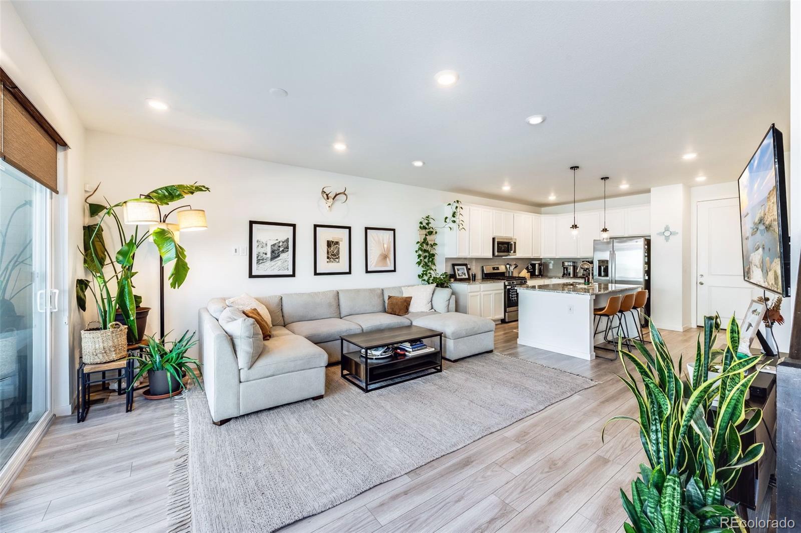 MLS Image #4 for 1989 s upham court,denver, Colorado