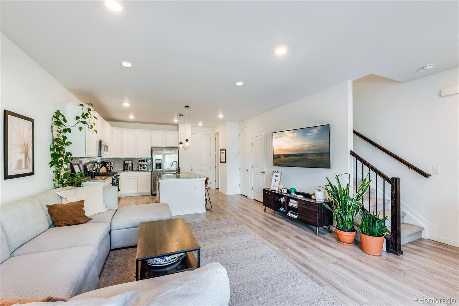 MLS Image #5 for 1989 s upham court,denver, Colorado