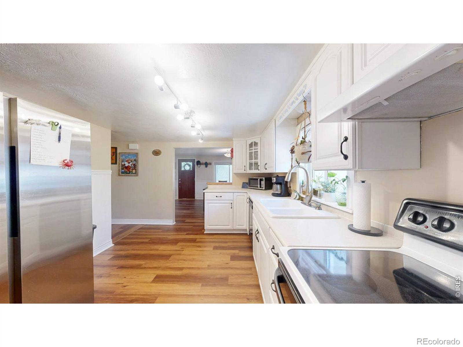 MLS Image #10 for 532 n madison avenue,loveland, Colorado