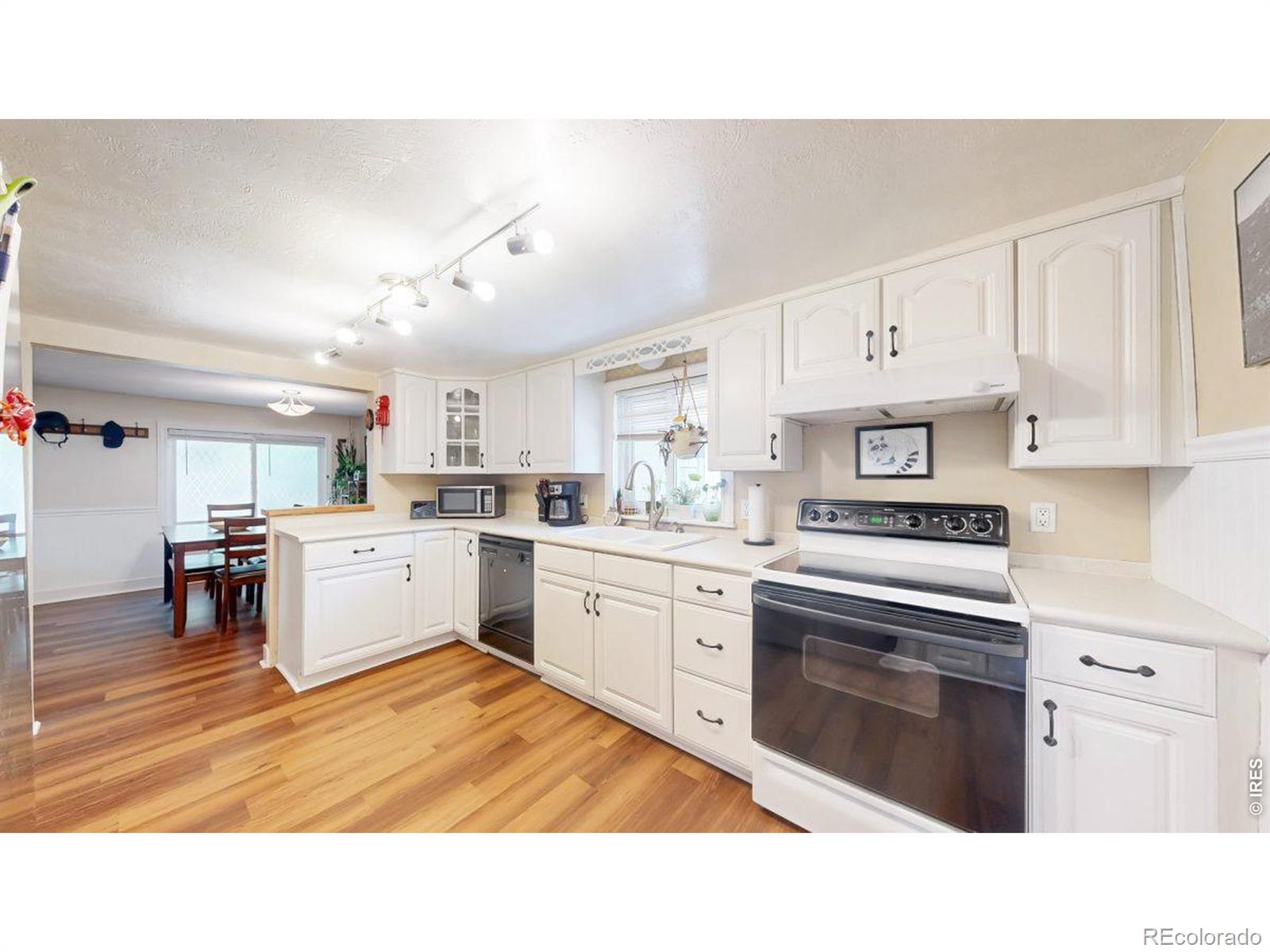 MLS Image #9 for 532 n madison avenue,loveland, Colorado