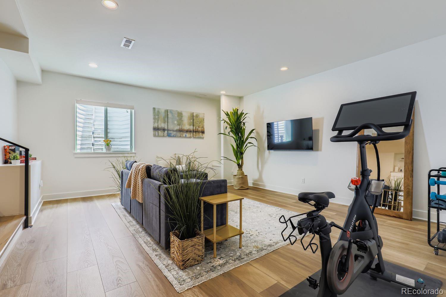 MLS Image #32 for 4500 w 31st avenue,denver, Colorado