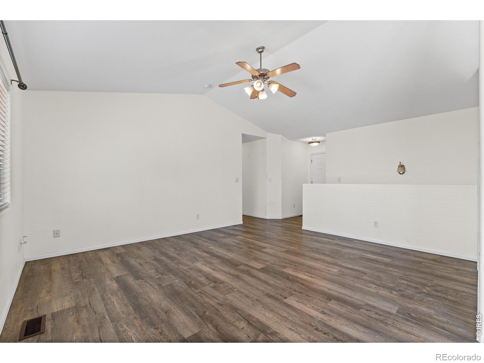 MLS Image #7 for 309 e 29th st rd,greeley, Colorado