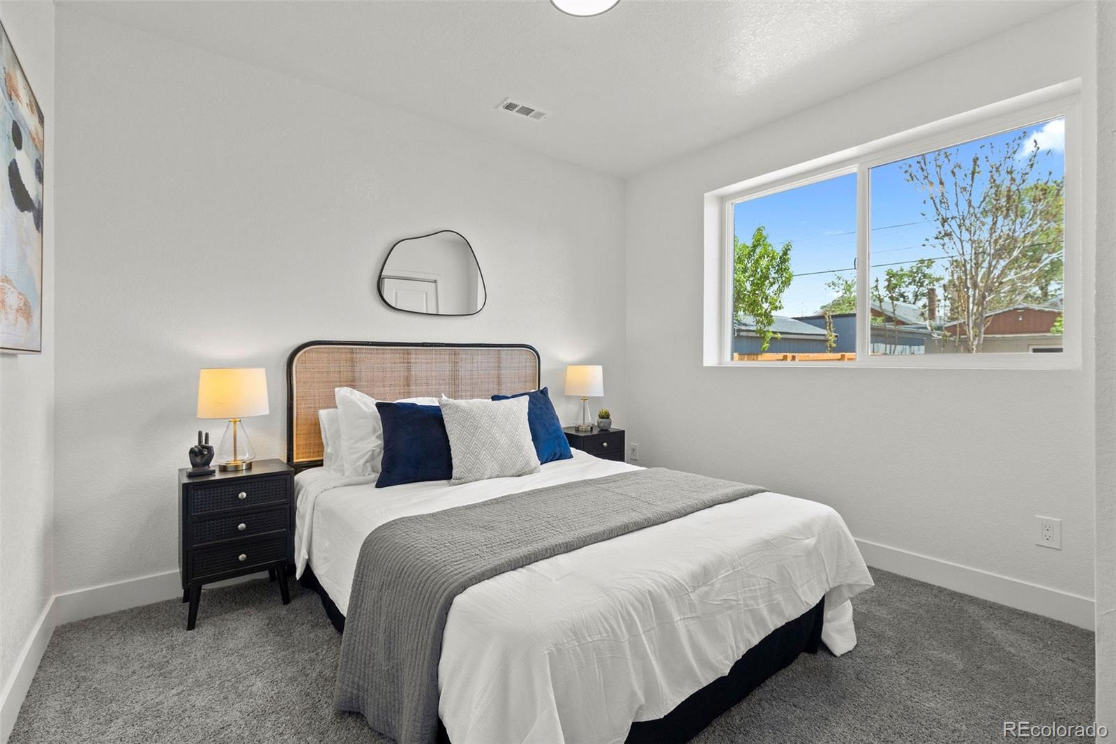 MLS Image #18 for 2810 n fillmore street,denver, Colorado