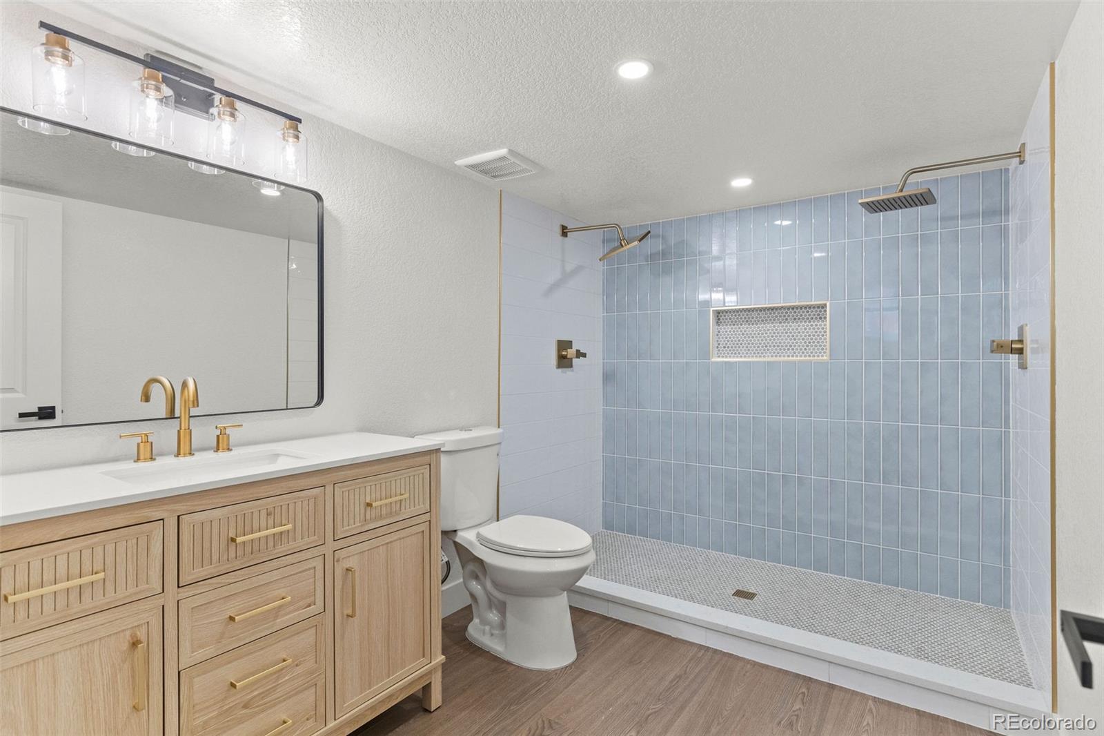 MLS Image #22 for 2810 n fillmore street,denver, Colorado