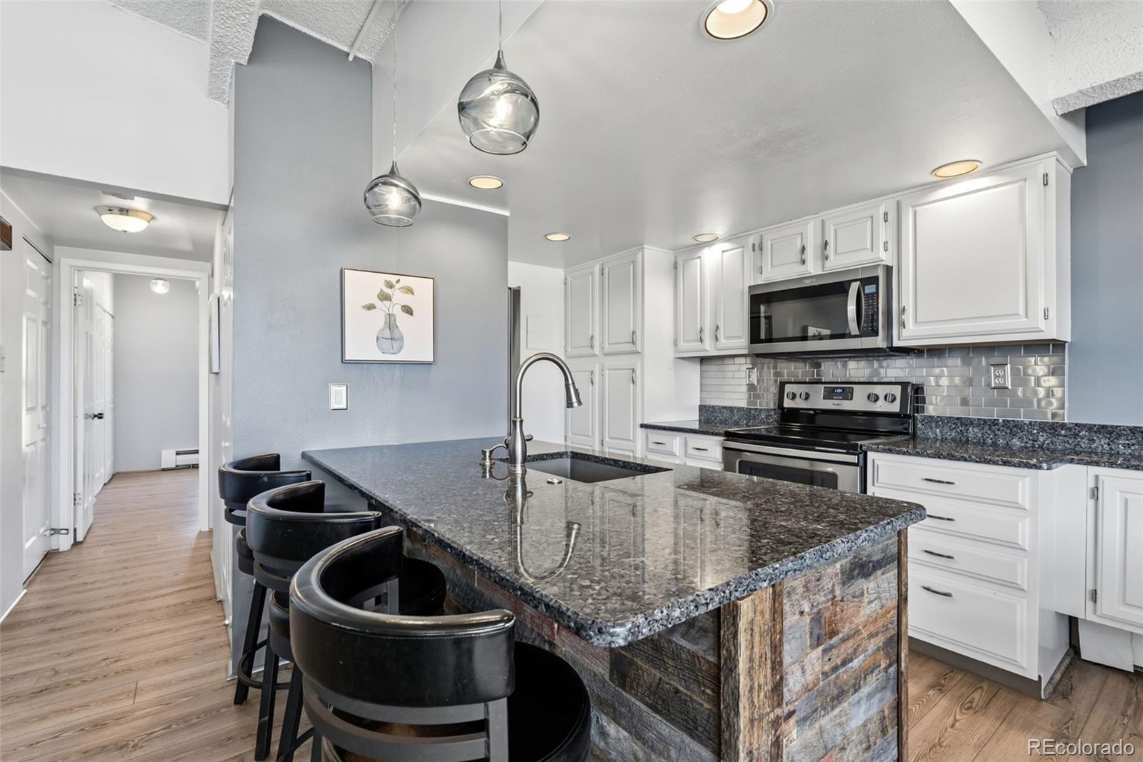 MLS Image #11 for 512  tenderfoot street,dillon, Colorado
