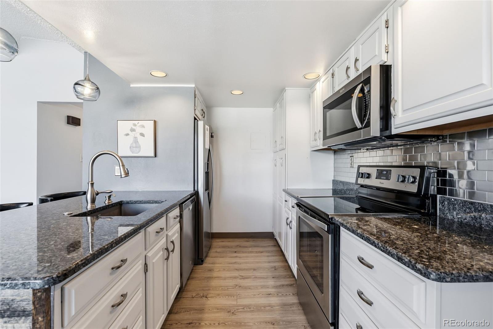 MLS Image #14 for 512  tenderfoot street,dillon, Colorado