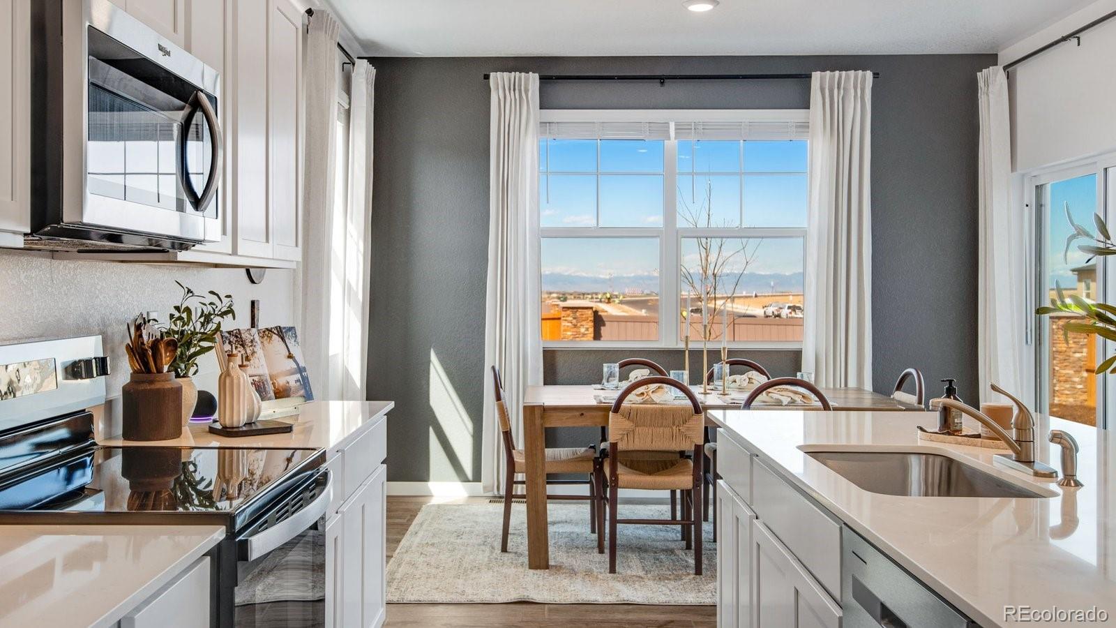 MLS Image #11 for 28227 e 4th place,watkins, Colorado