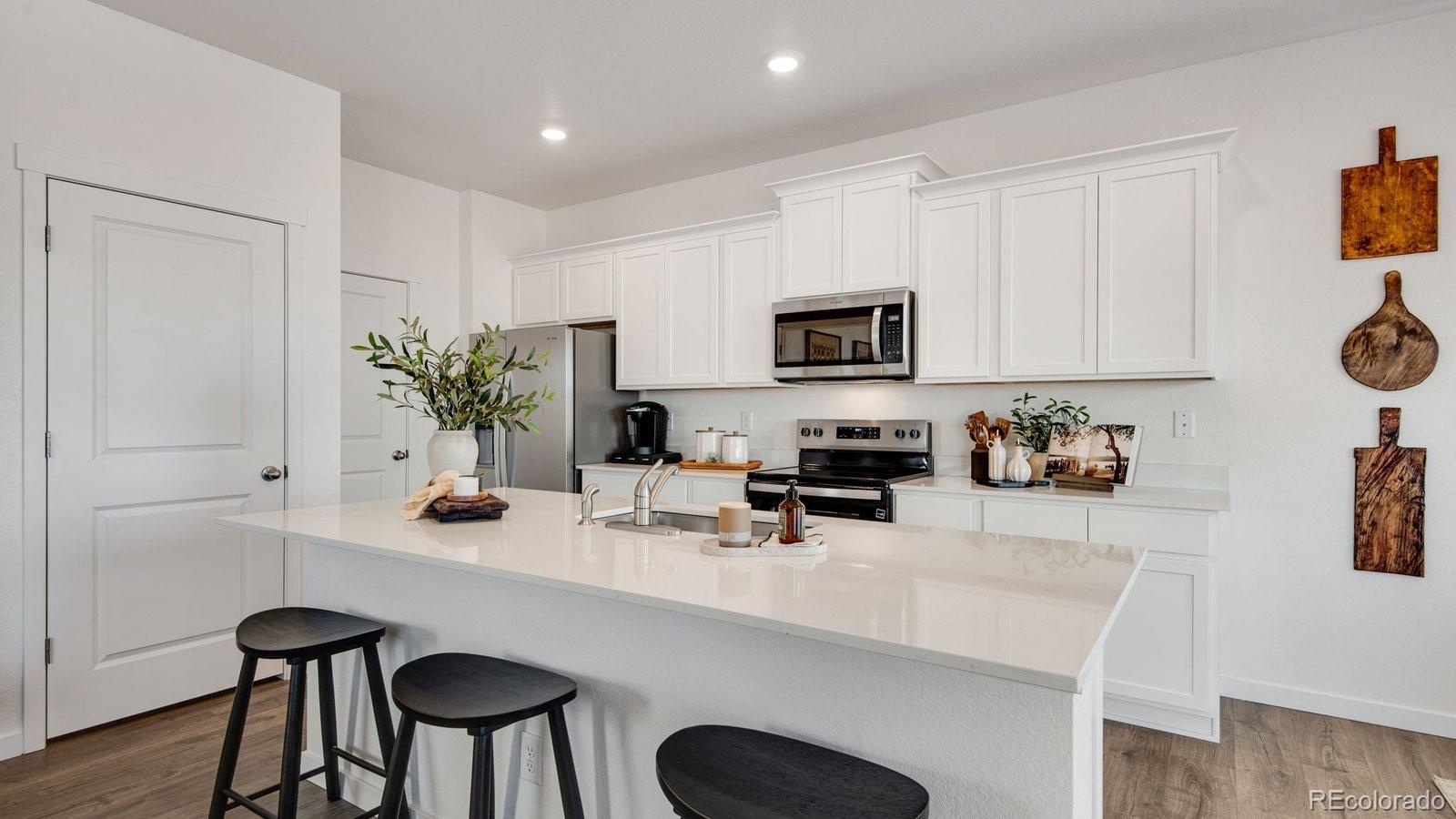 MLS Image #8 for 28227 e 4th place,watkins, Colorado