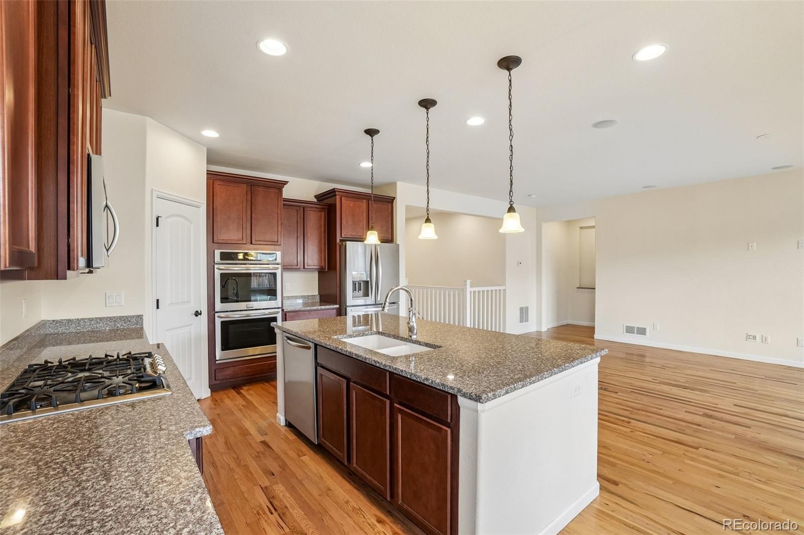 MLS Image #13 for 11405  helena street,commerce city, Colorado