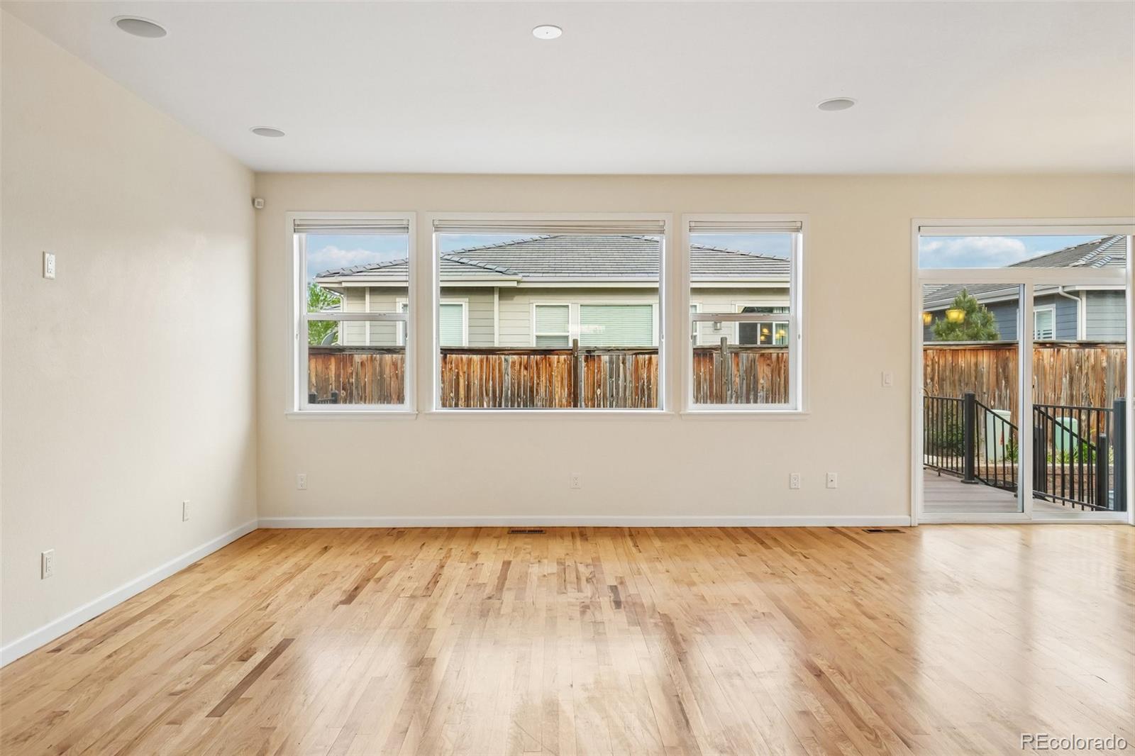MLS Image #6 for 11405  helena street,commerce city, Colorado