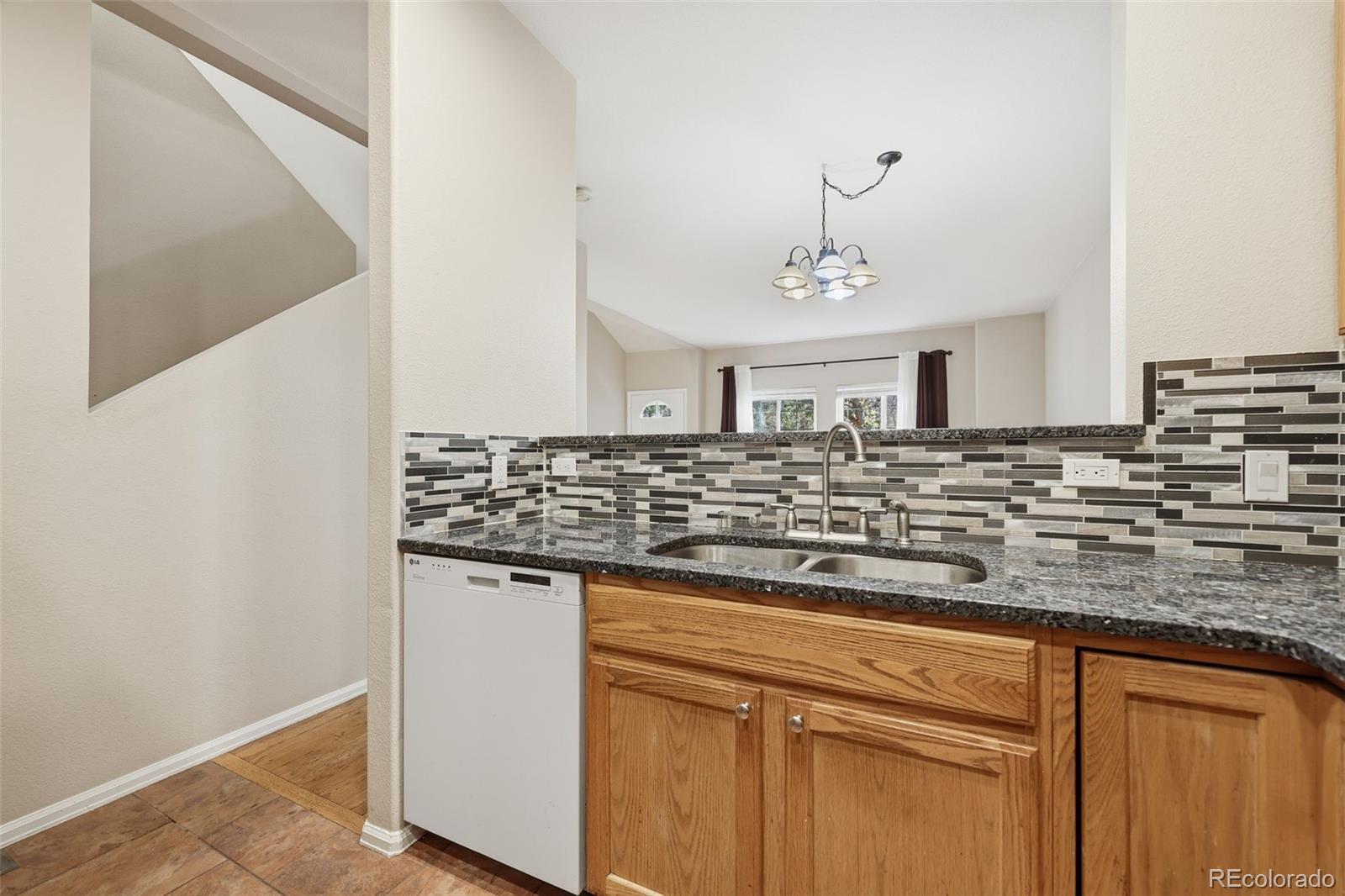 MLS Image #6 for 12474 e tennessee circle ,aurora, Colorado
